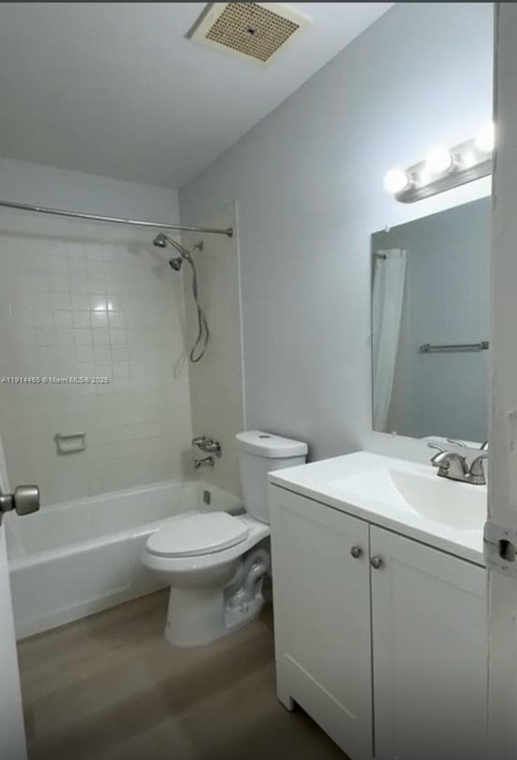 VENETIAN GARDENS AT COUNT · #T-205 in Hialeah - Photo 12