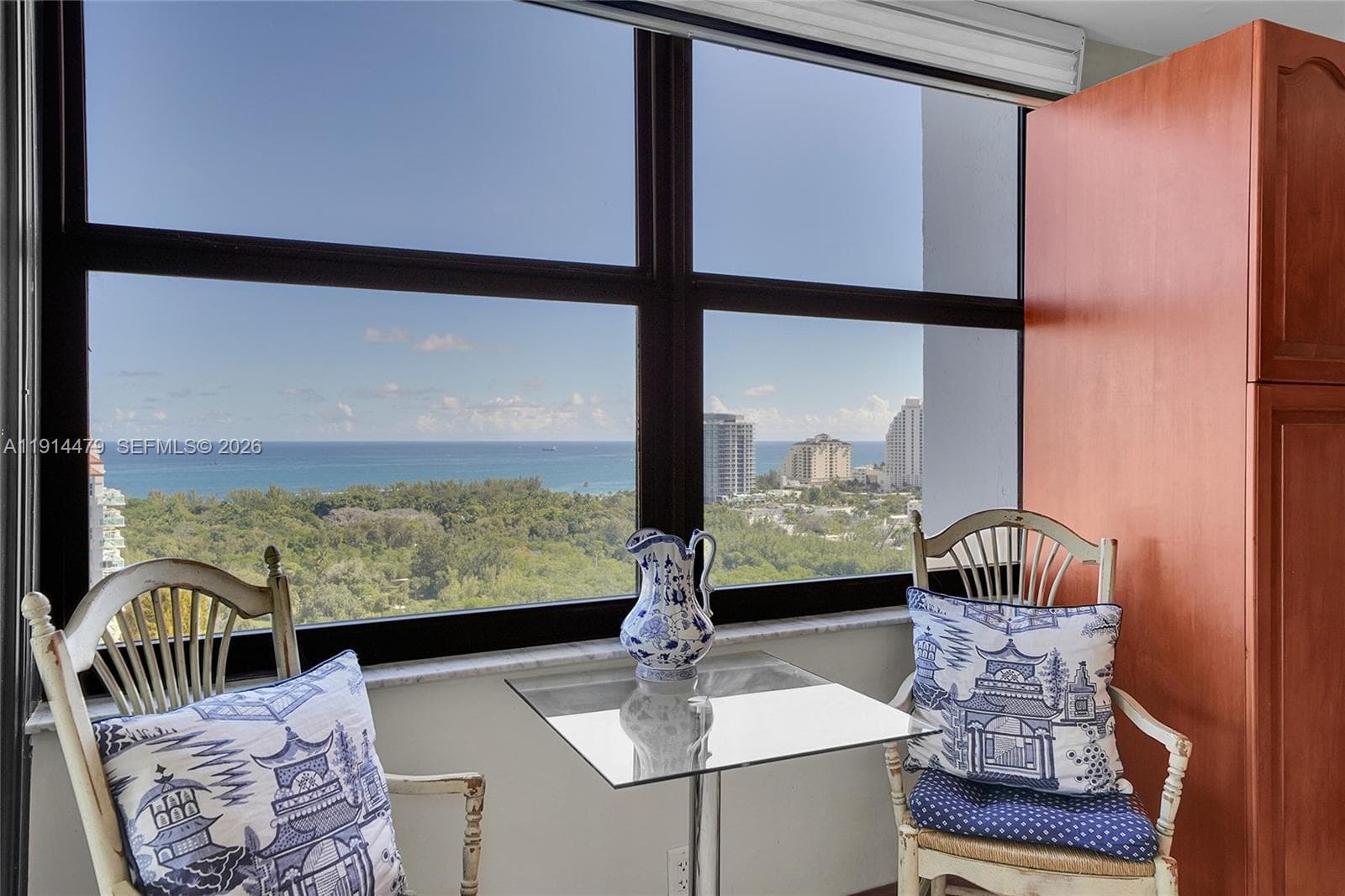 Corinthian · #21A in Fort Lauderdale - Photo 13