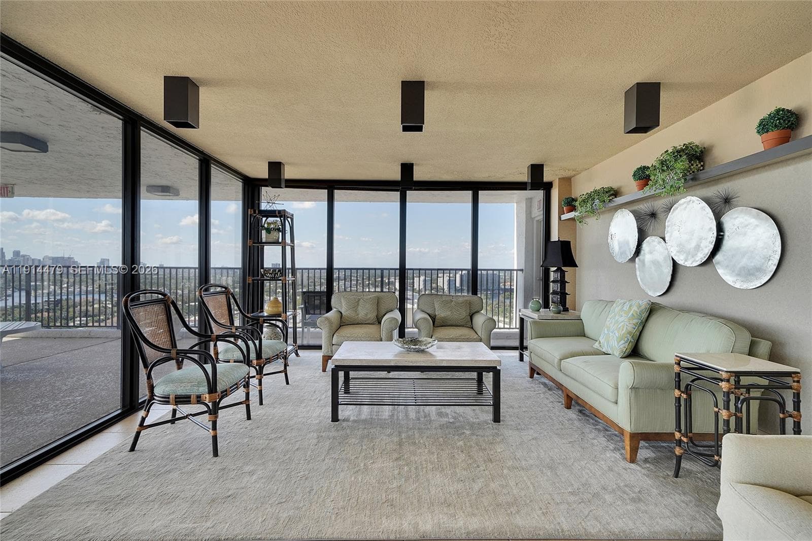 Corinthian · #21A in Fort Lauderdale - Photo 38