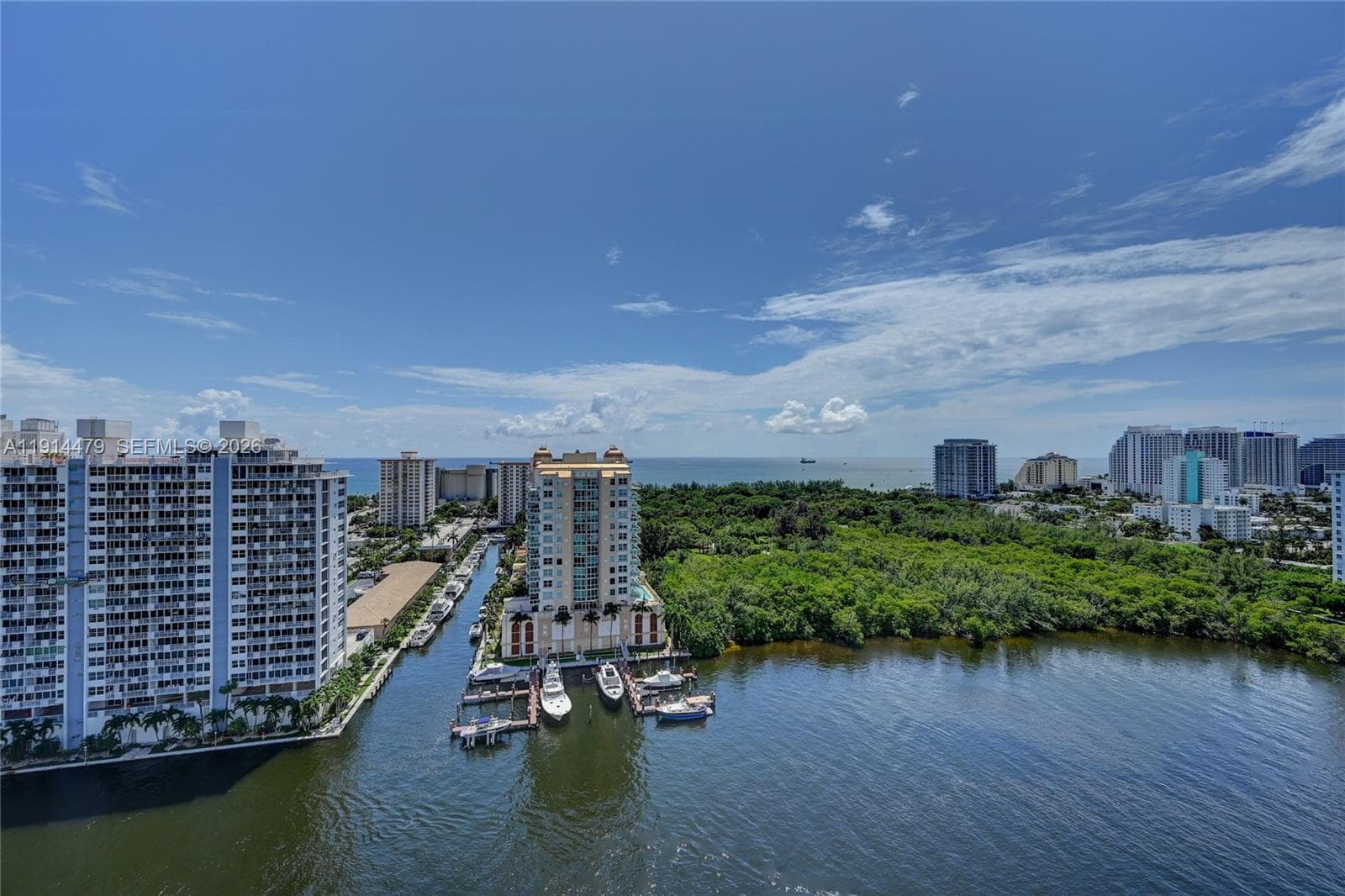 Corinthian · #21A in Fort Lauderdale - Photo 45