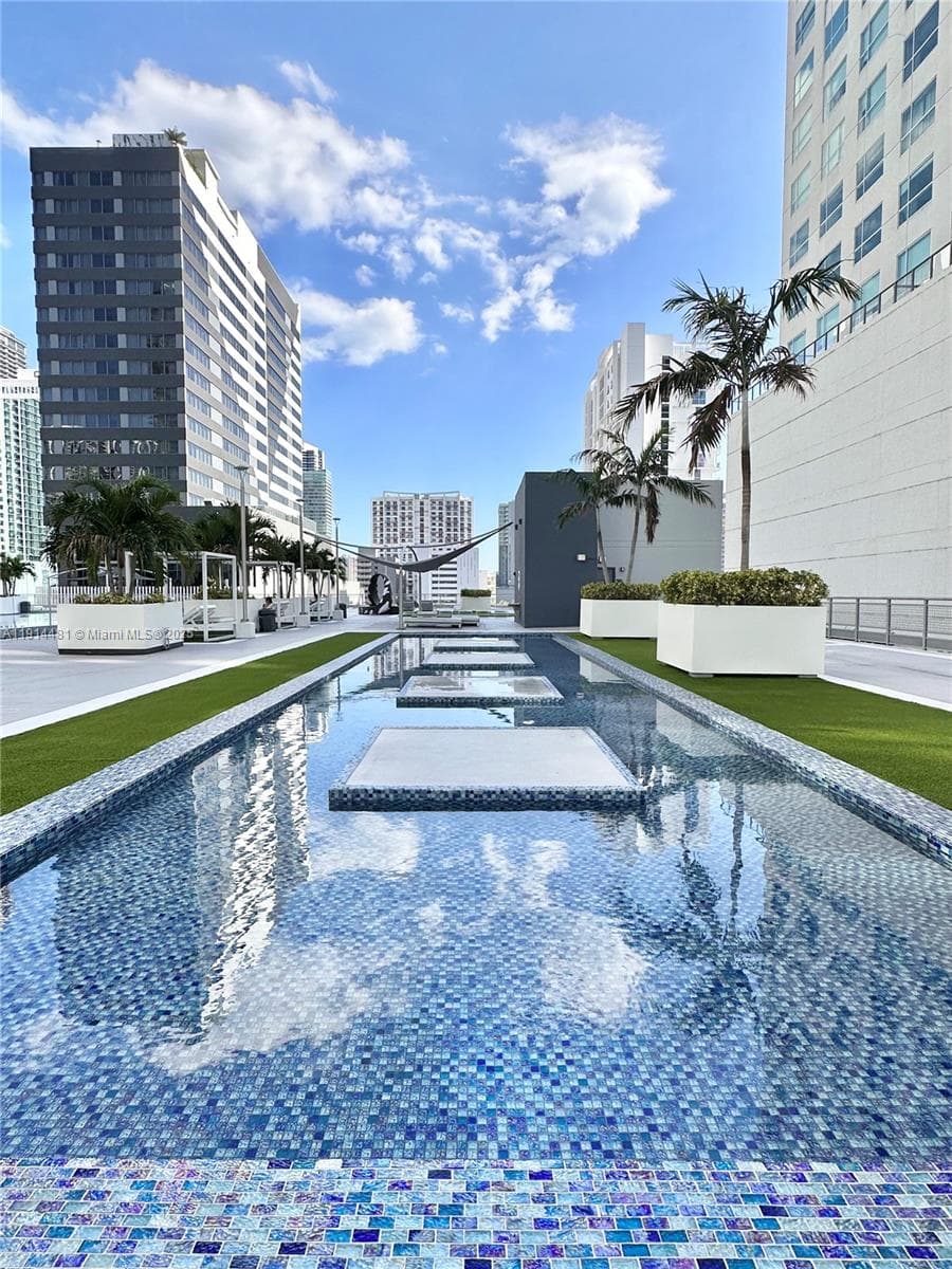 NEO VERTIKA CONDO · #1513 in Miami - Photo 23