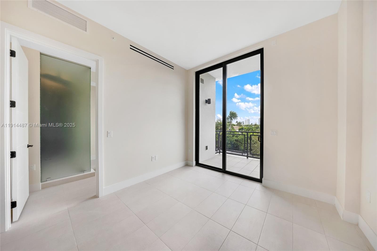 Ten30 · #306 in Miami Beach - Photo 5