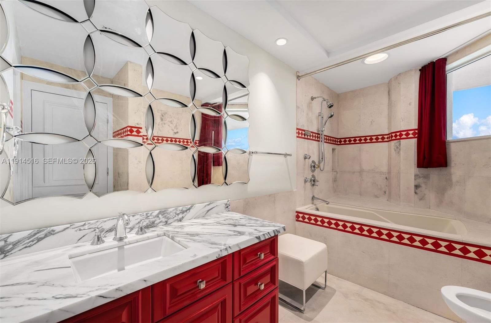 CAPOBELLA CONDO · #PH-1 in Miami Beach - Photo 36