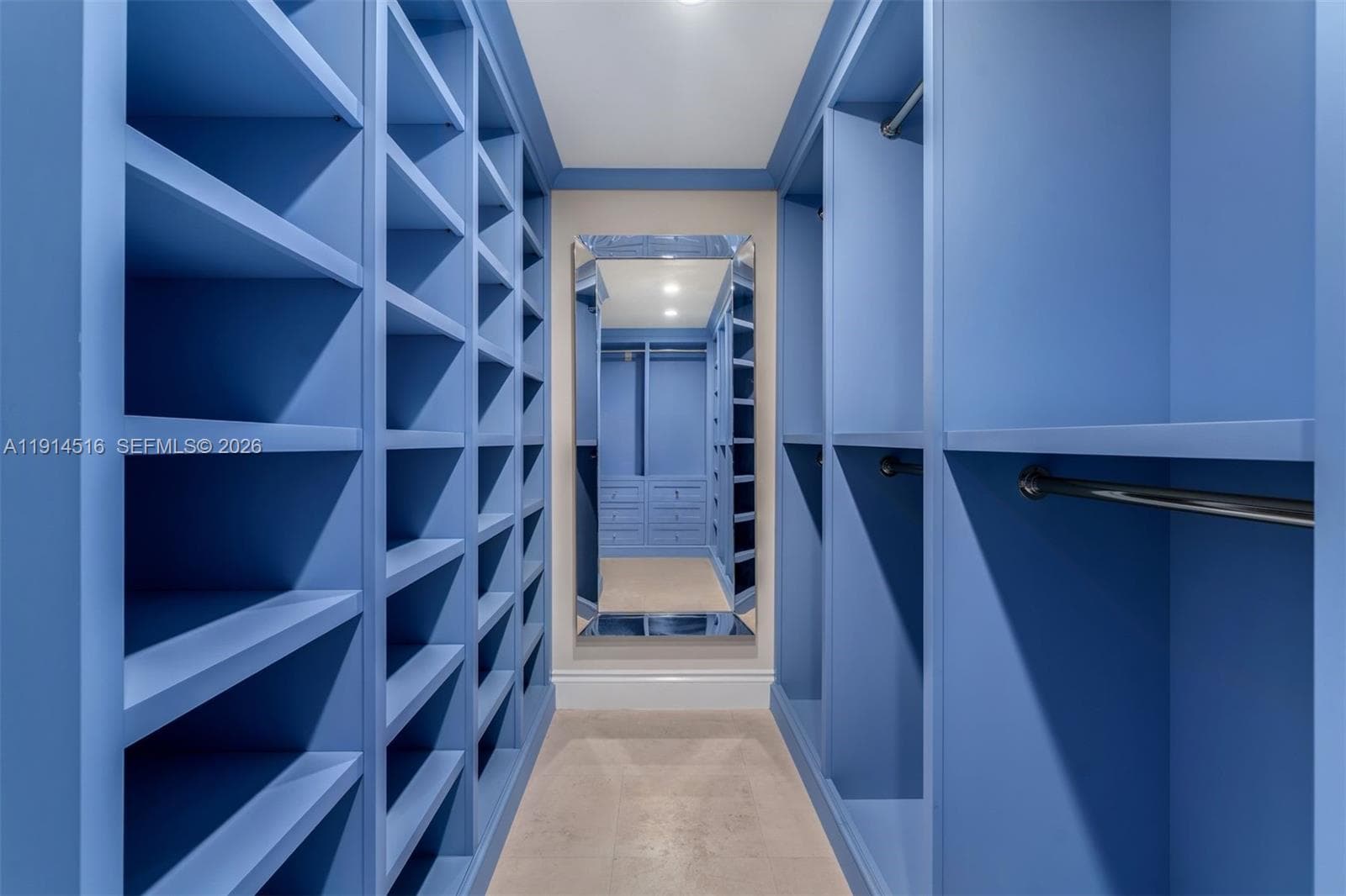 CAPOBELLA CONDO · #PH-1 in Miami Beach - Photo 31