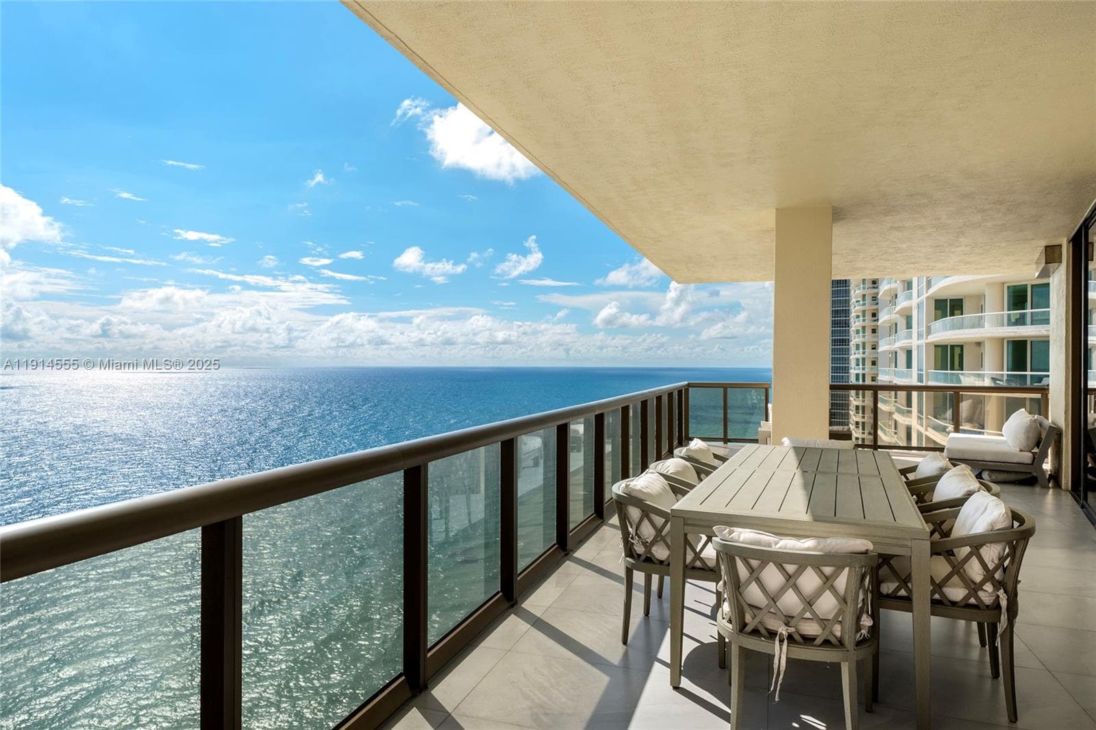SAYAN CONDO · #UPH1 in Sunny Isles Beach - Photo 5