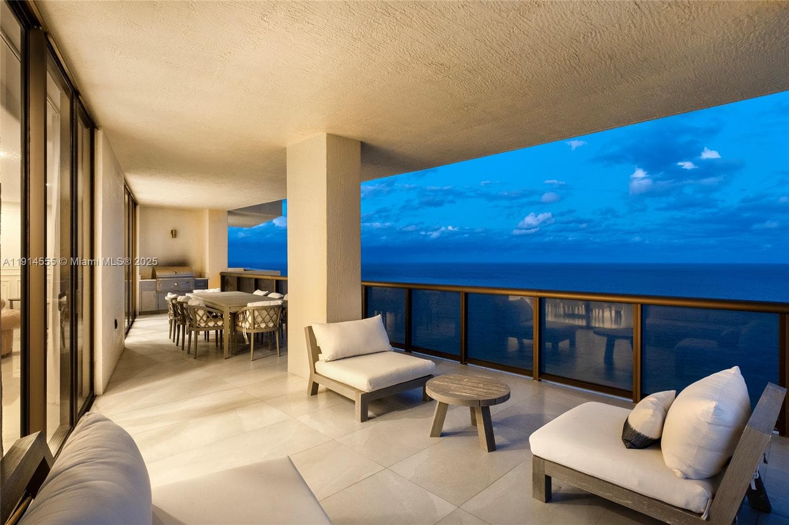 SAYAN CONDO · #UPH1 in Sunny Isles Beach - Photo 14