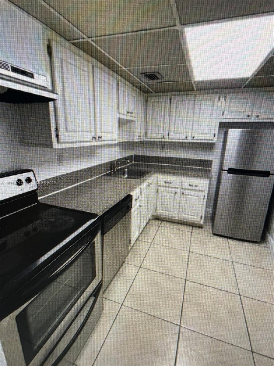 BAYVIEW PALM · #320 in North Miami - Photo 4