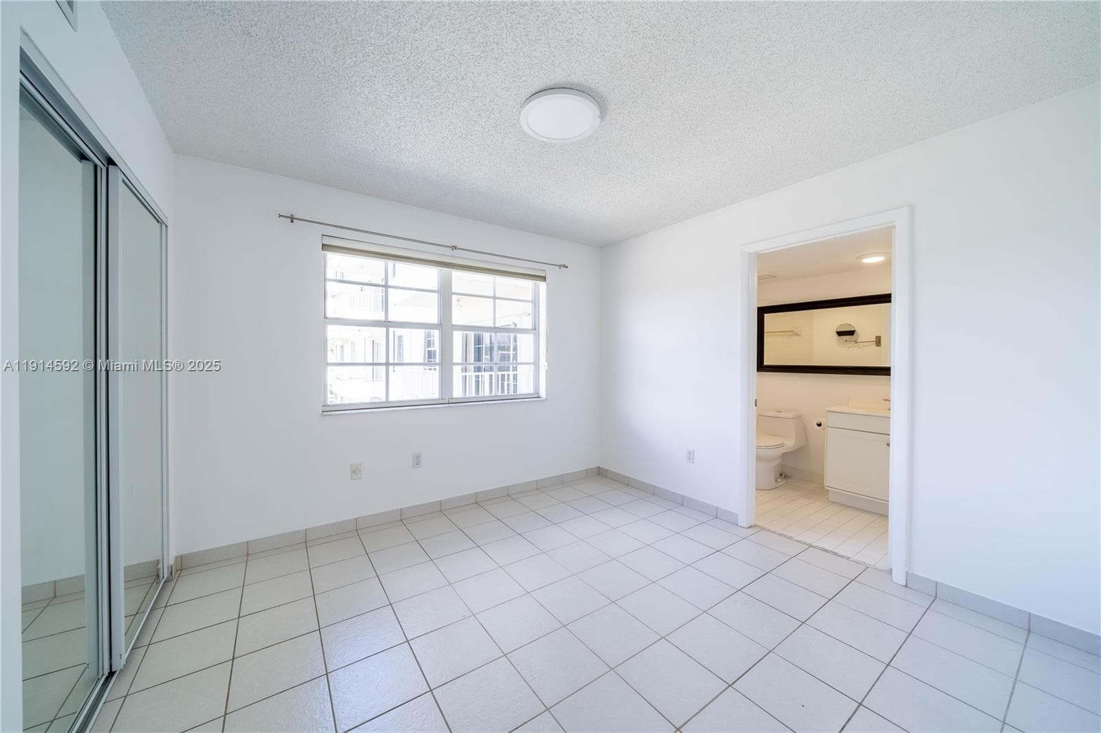 LAKE BEACH CLUB CONDO · #308 in Miami Beach - Photo 13