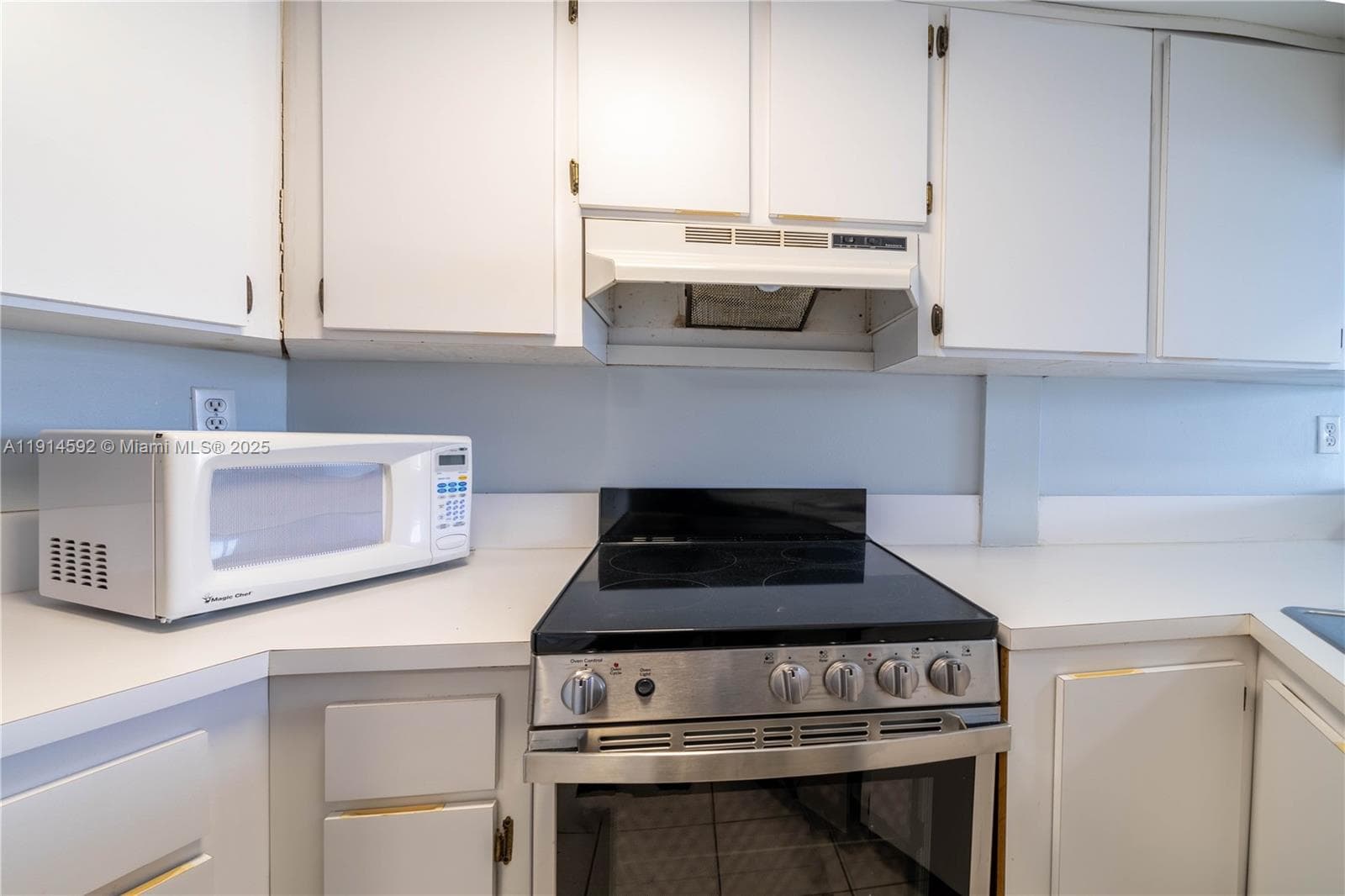 LAKE BEACH CLUB CONDO · #308 in Miami Beach - Photo 20