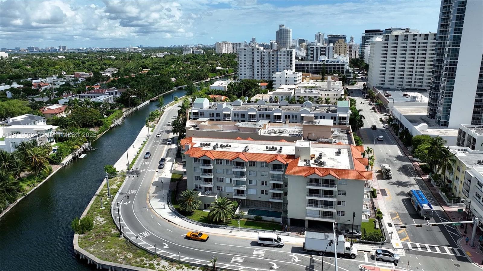 LAKE BEACH CLUB CONDO · #308 in Miami Beach - Photo 37
