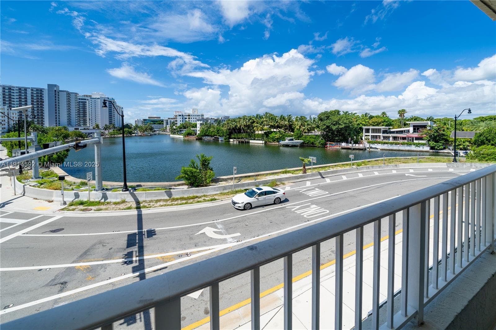 LAKE BEACH CLUB CONDO · #308 in Miami Beach - Photo 15