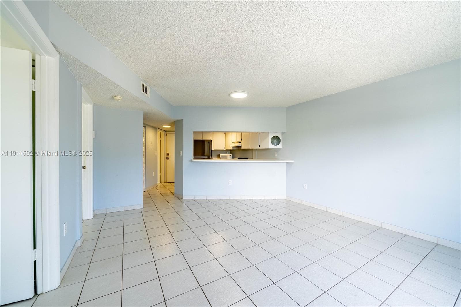 LAKE BEACH CLUB CONDO · #308 in Miami Beach - Photo 29