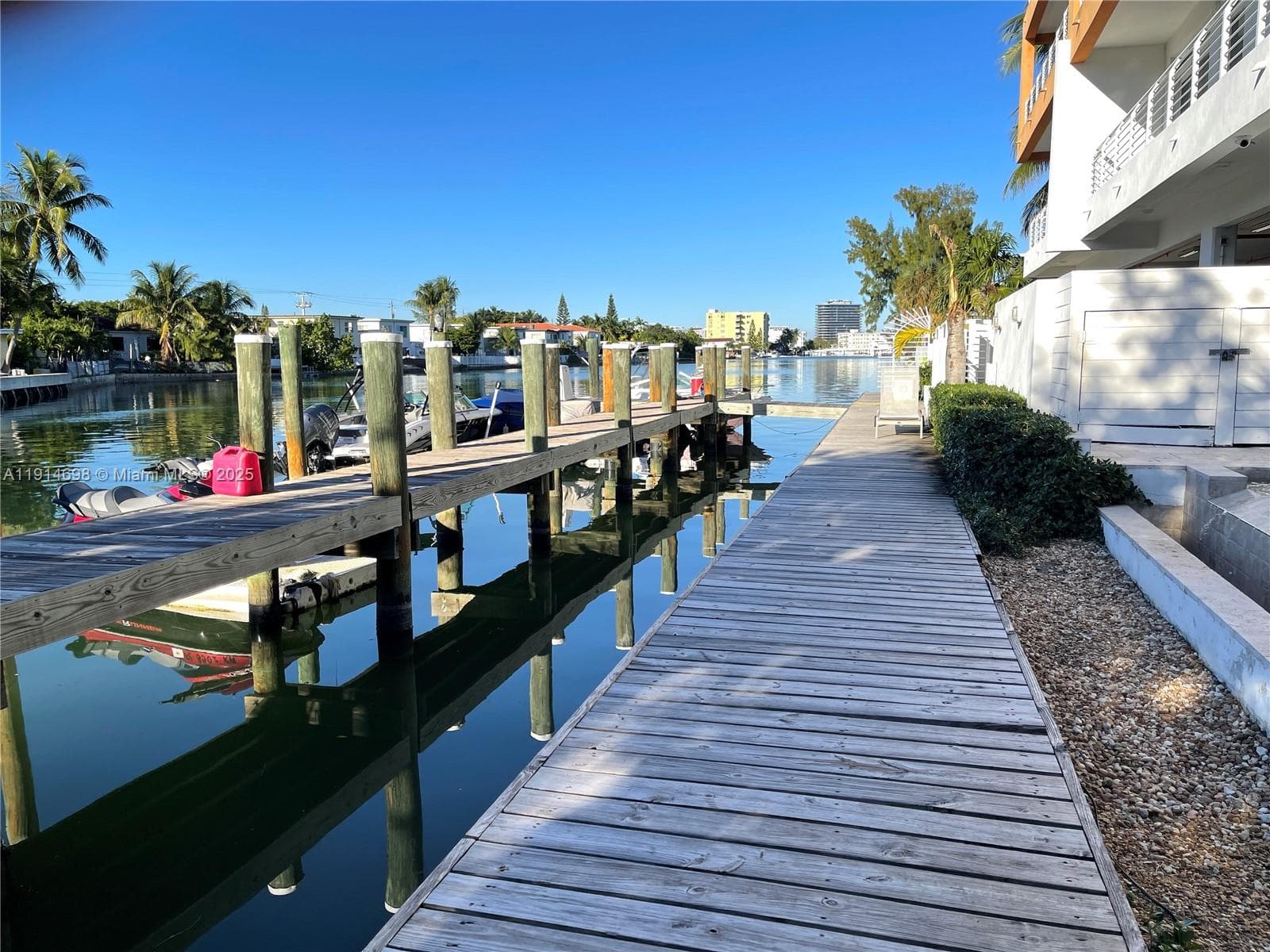 TATUM WATERWAY SUB · #301 in Miami Beach - Photo 19