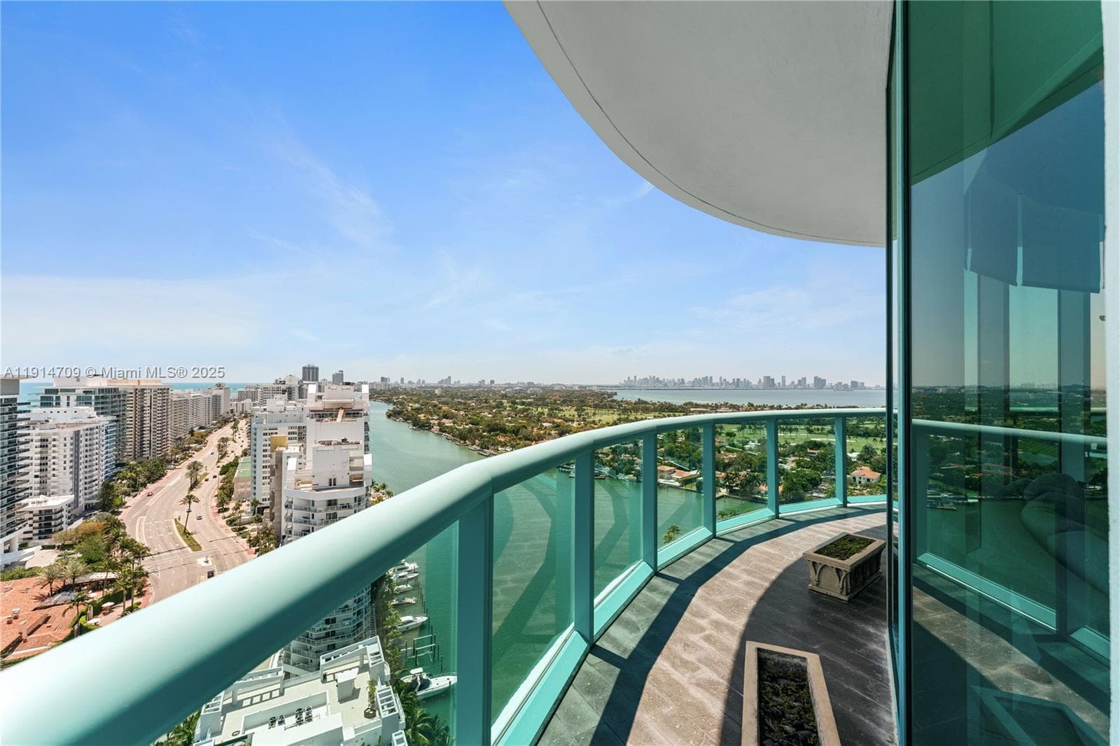 6000 INDIAN CREEK CONDO · #PH 2501 in Miami Beach - Photo 28