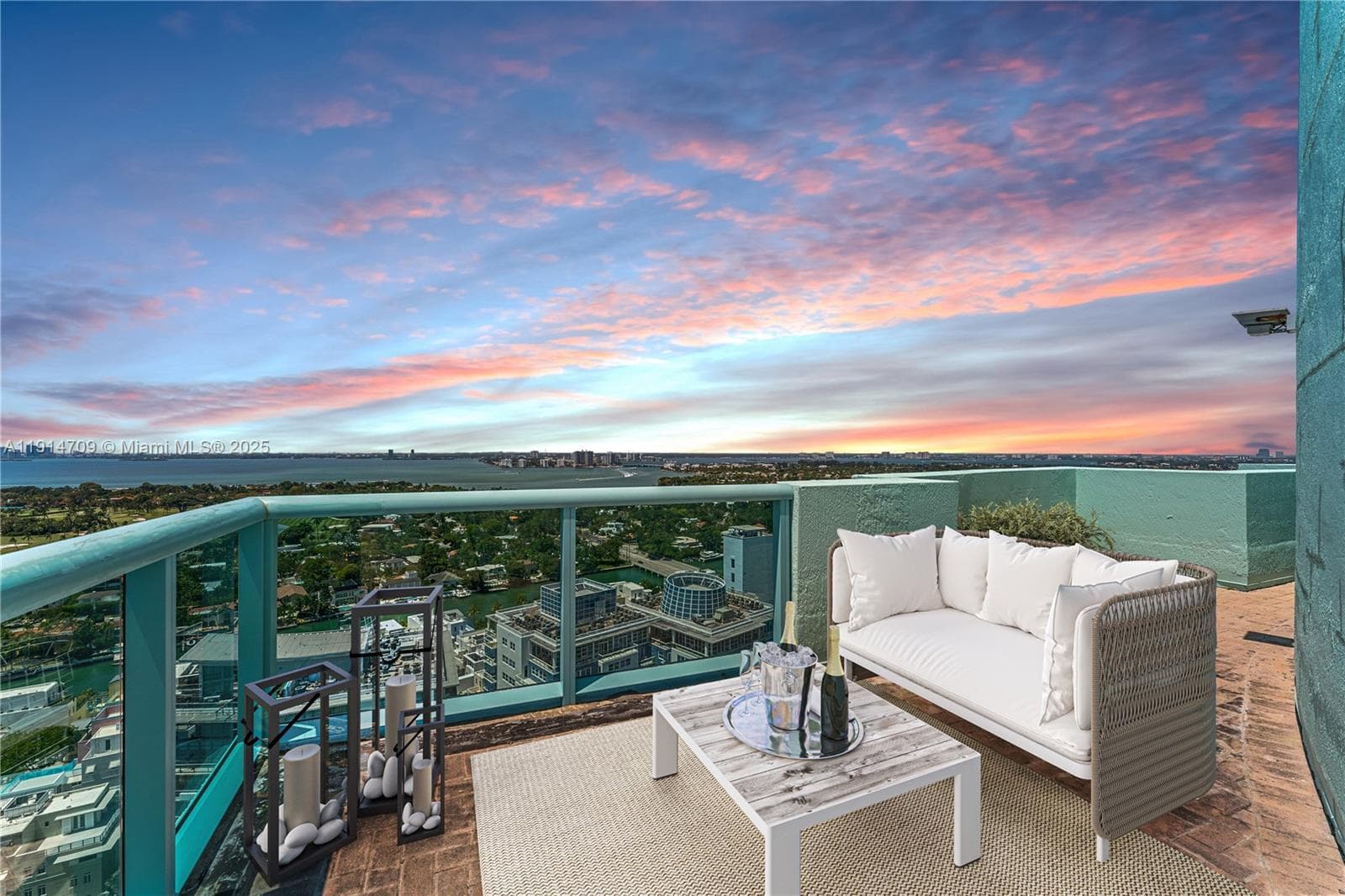 Roof top terrace