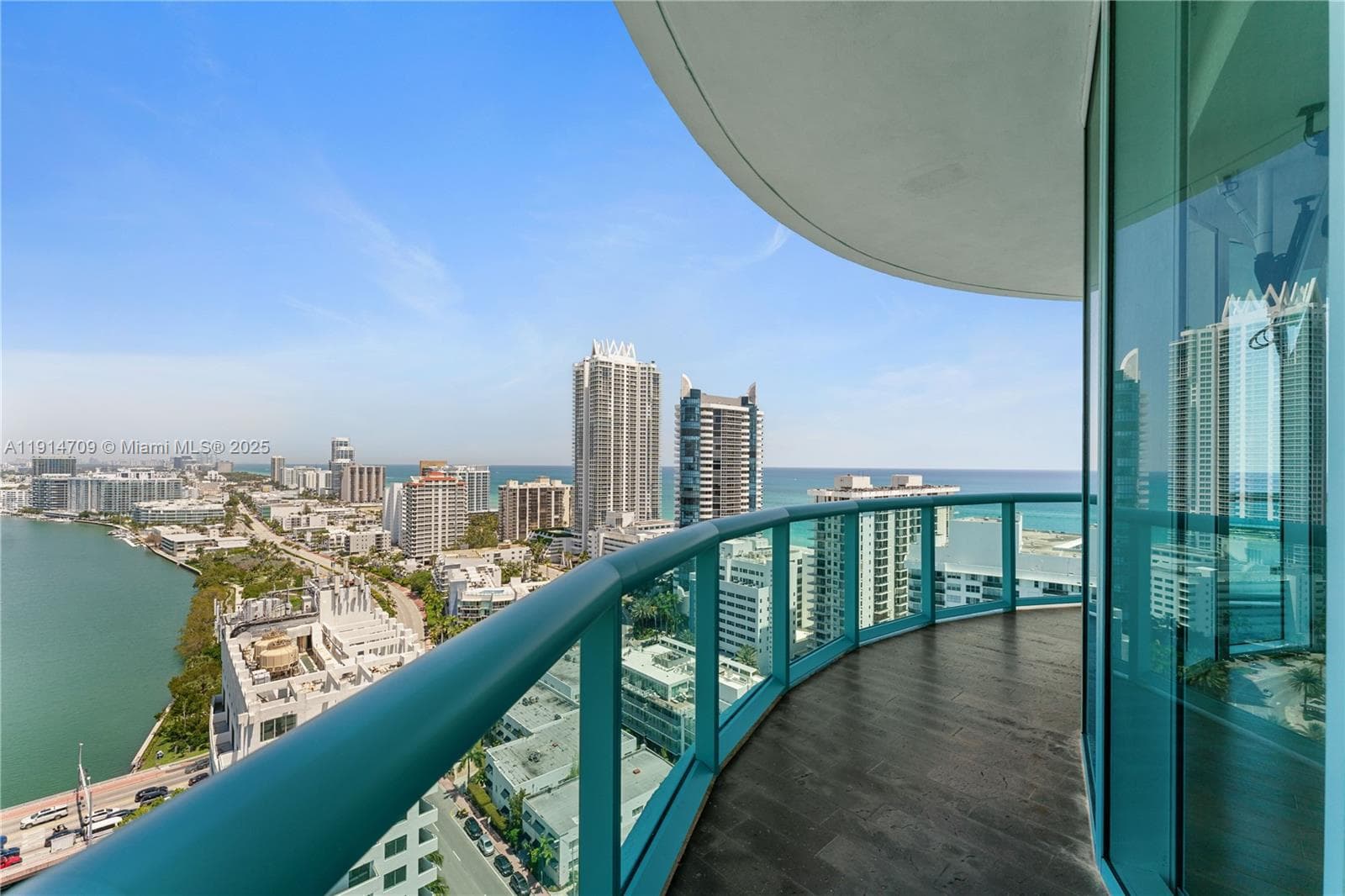 6000 INDIAN CREEK CONDO · #PH 2501 in Miami Beach - Photo 4