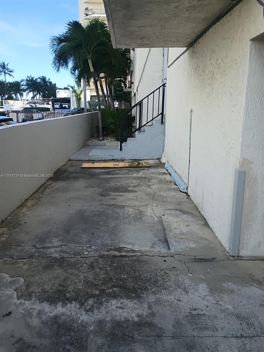 6424 COLLINS BLDG CONDO · #204 in Miami Beach - Photo 22