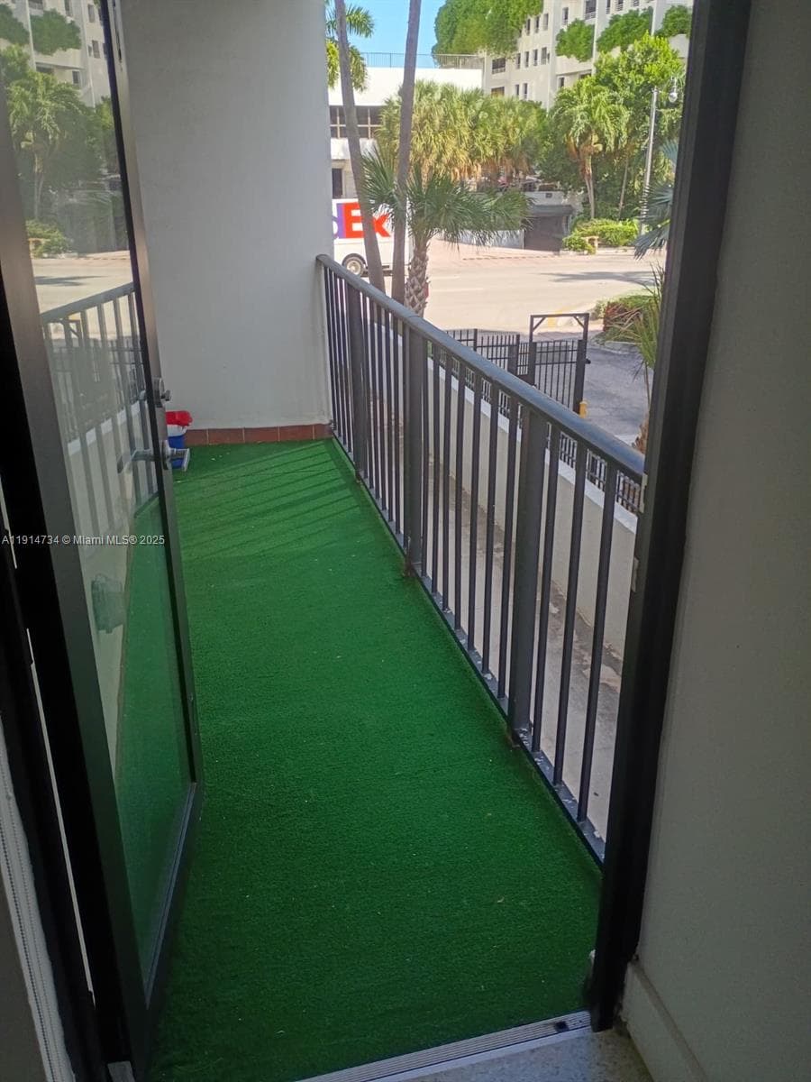 6424 COLLINS BLDG CONDO · #204 in Miami Beach - Photo 20