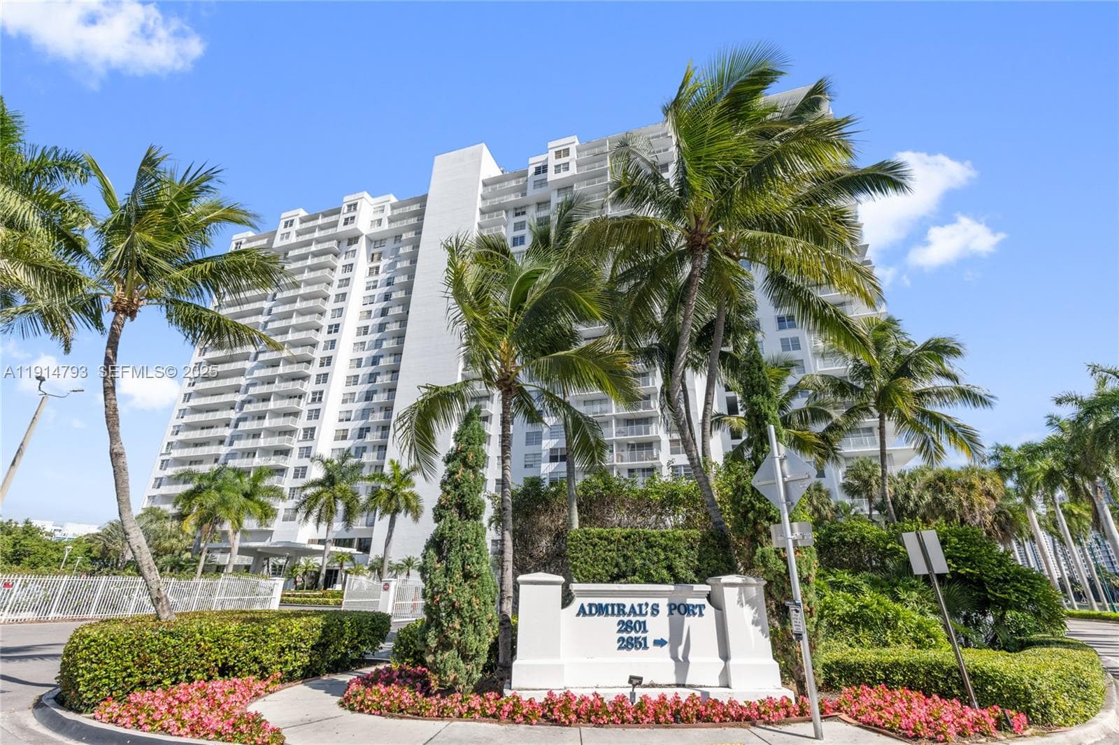 Admirals Port · #108W in Aventura - Photo 49