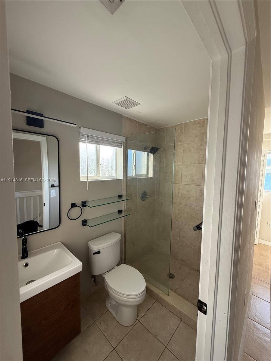 VERONA CONDO · #1 in Miami - Photo 12