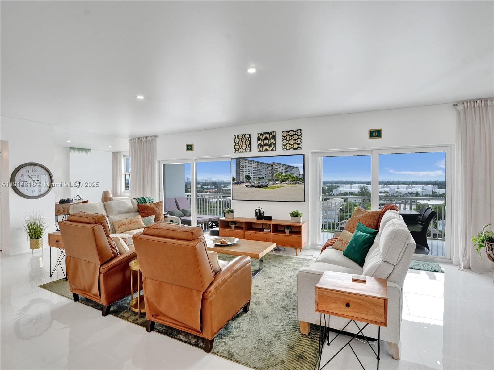 Hillcrest · #1204 in Hollywood - Photo 5