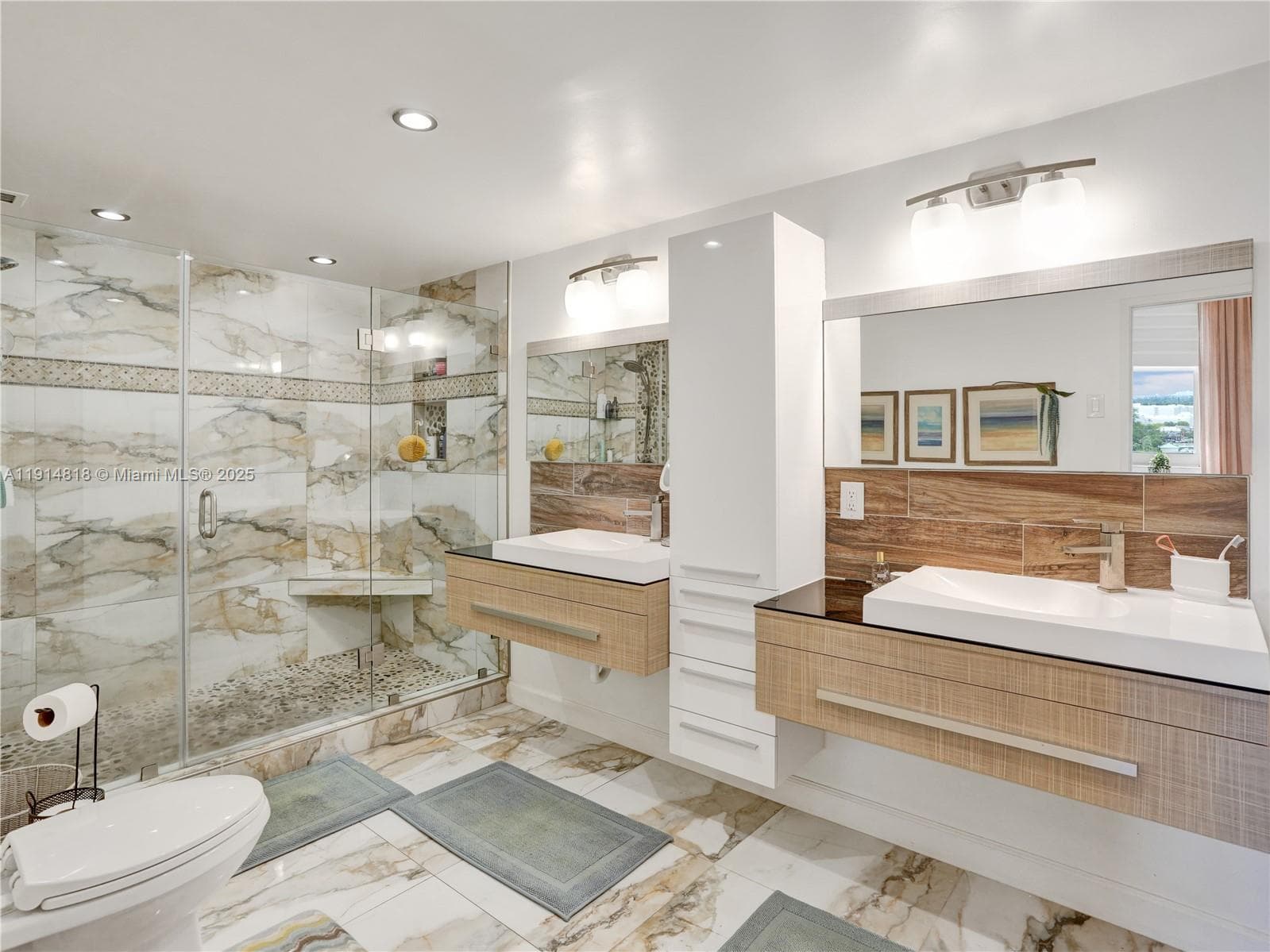 Hillcrest · #1204 in Hollywood - Photo 30