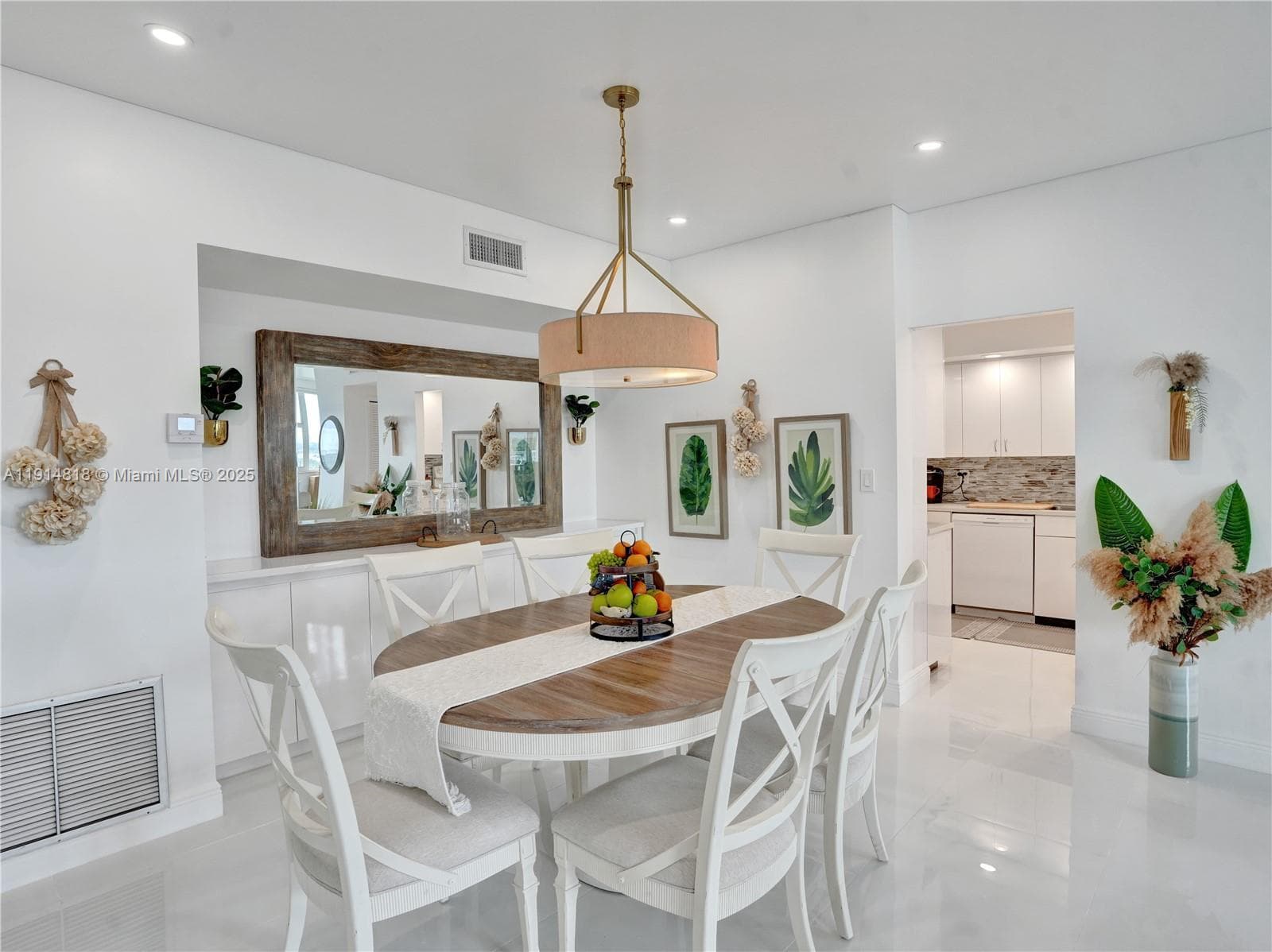Hillcrest · #1204 in Hollywood - Photo 8