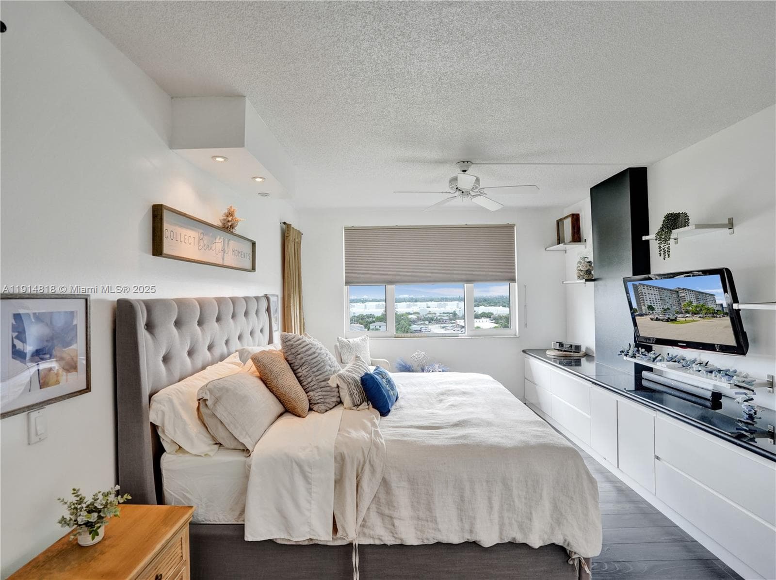 Hillcrest · #1204 in Hollywood - Photo 21