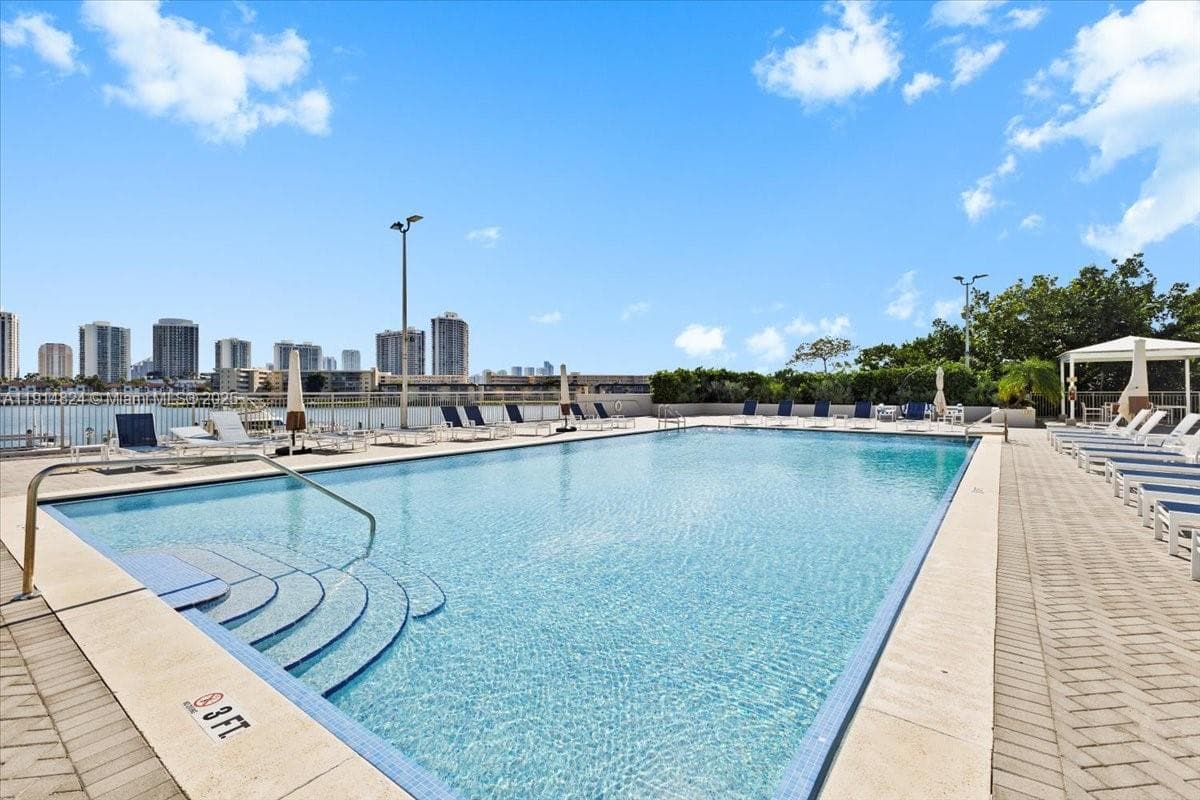 DEL PRADO · #1603 in Aventura - Photo 23