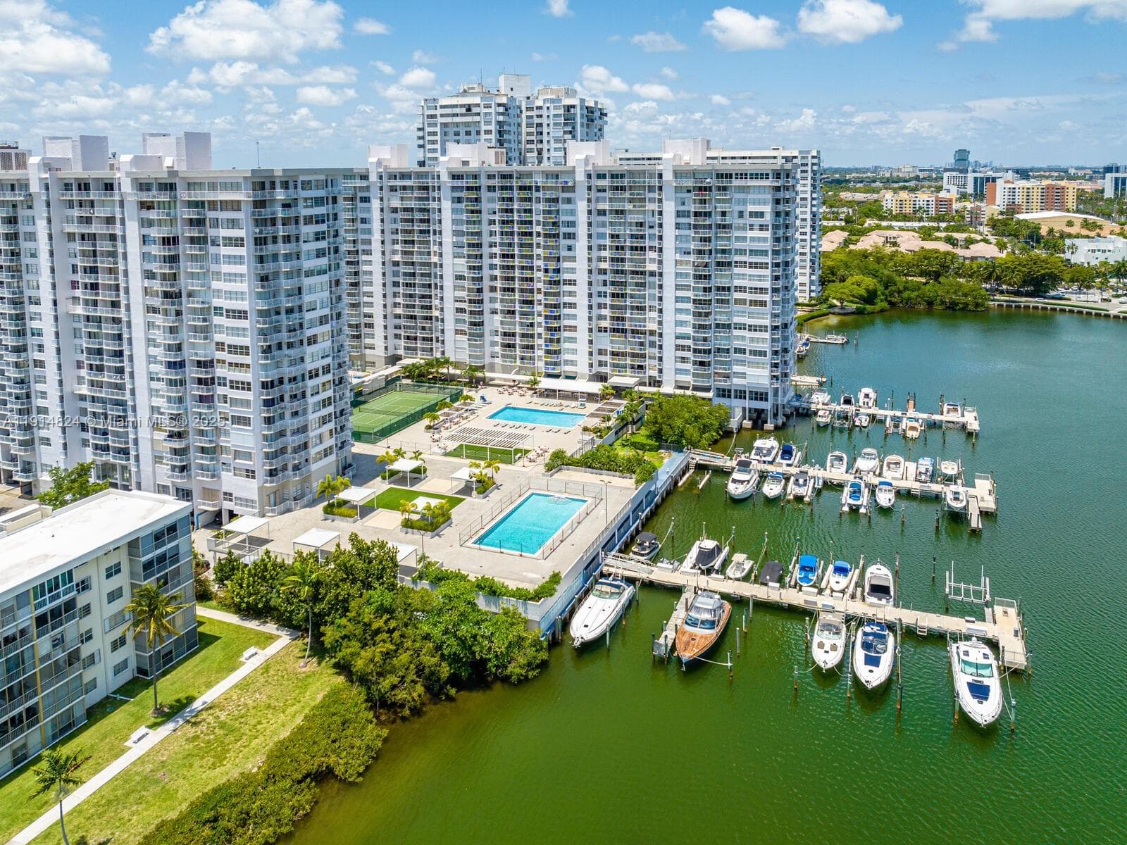 DEL PRADO · #1603 in Aventura - Photo 46