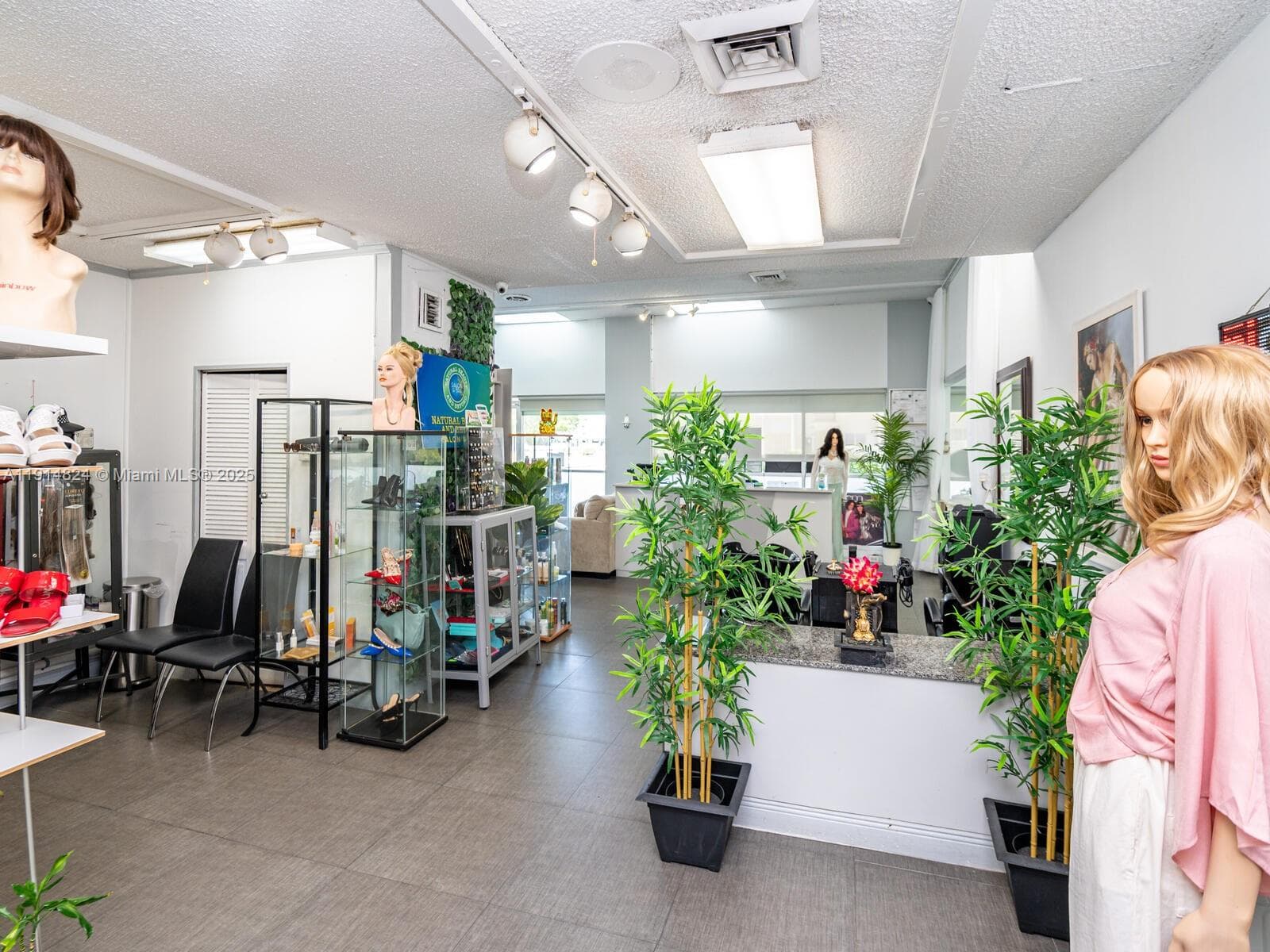 Hair salon