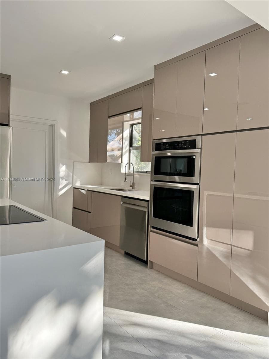 12615 N Miami Ave #12615 photo 15
