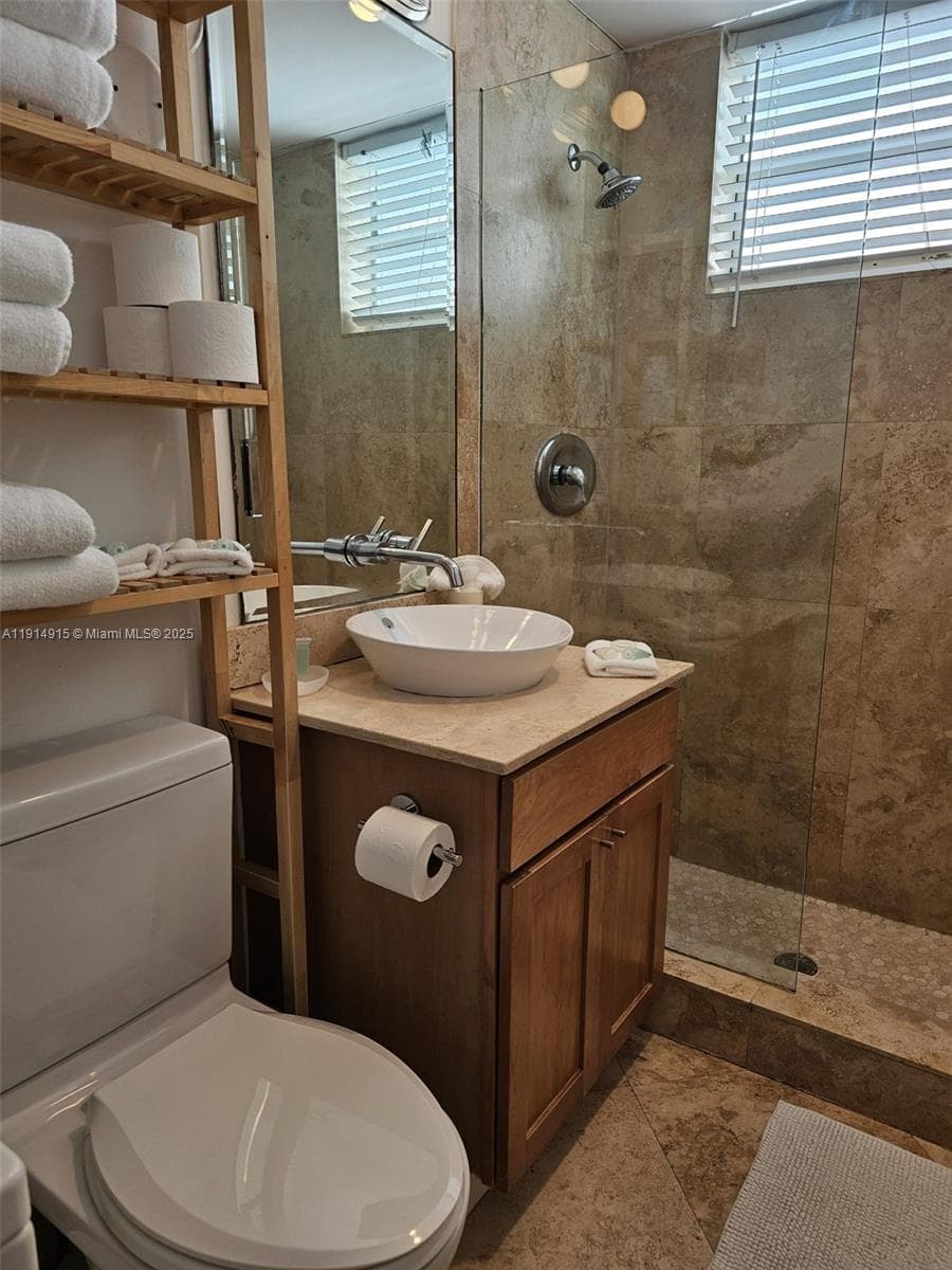Aldo Condominium · #1 in Miami Beach - Photo 33