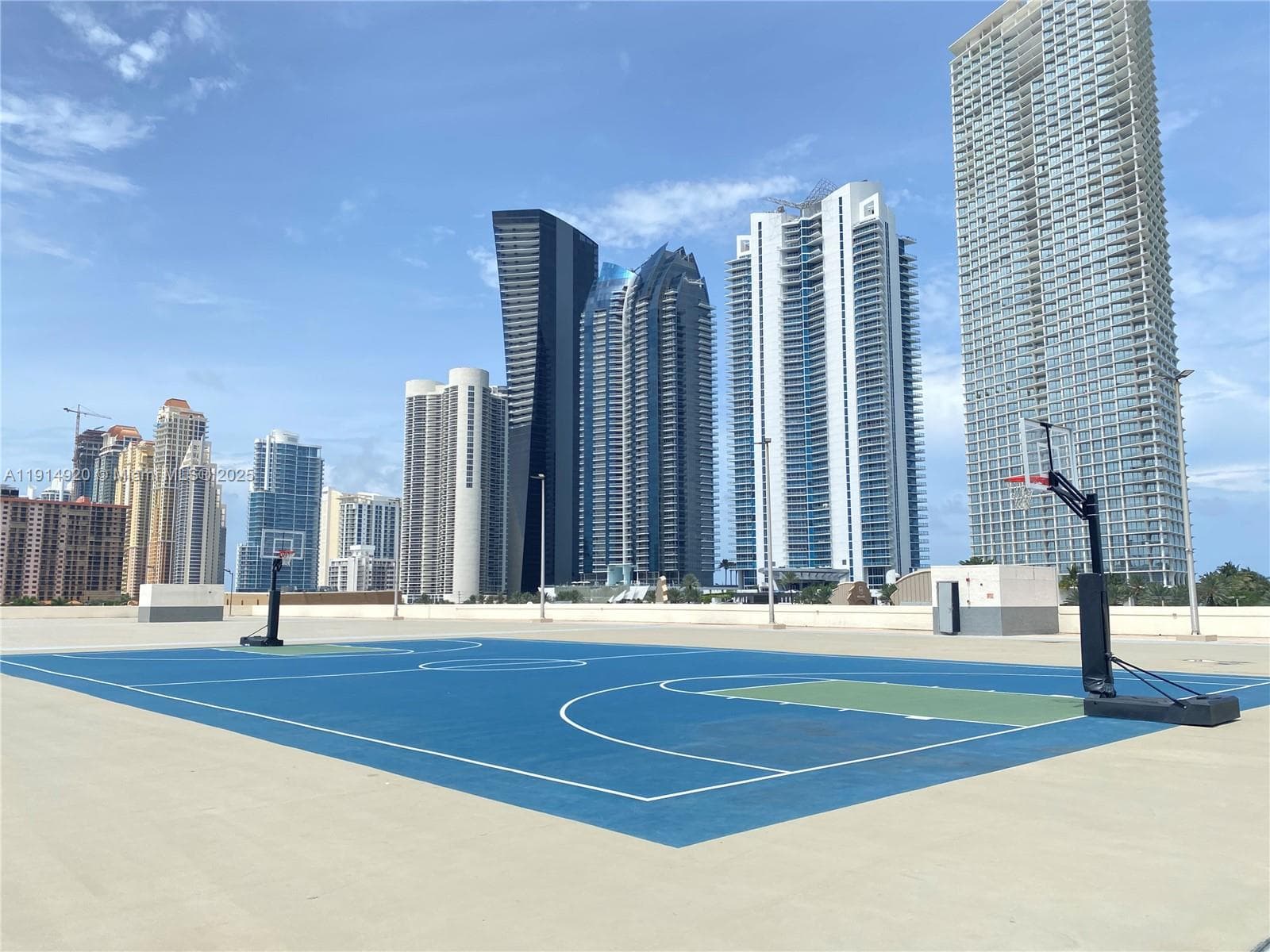 PLAZA OF AMERICAS CONDO P · #511 in Sunny Isles Beach - Photo 6