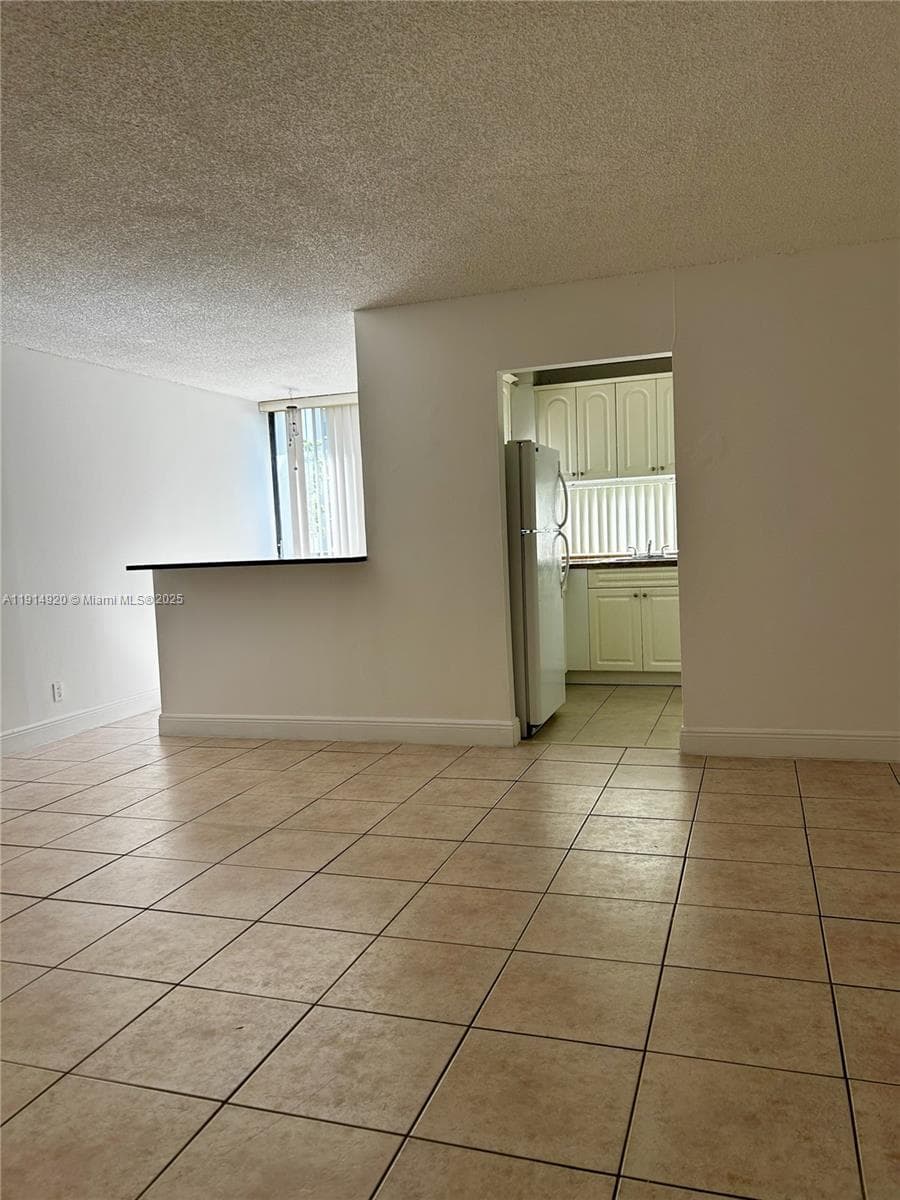 PLAZA OF AMERICAS CONDO P · #511 in Sunny Isles Beach - Photo 13