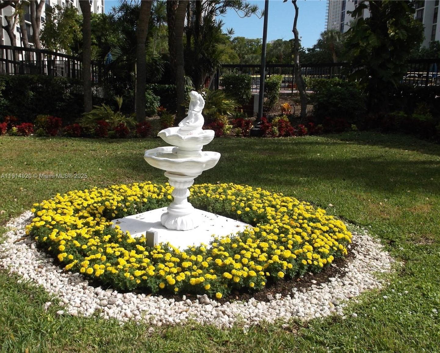 PLAZA OF AMERICAS CONDO P · #511 in Sunny Isles Beach - Photo 43