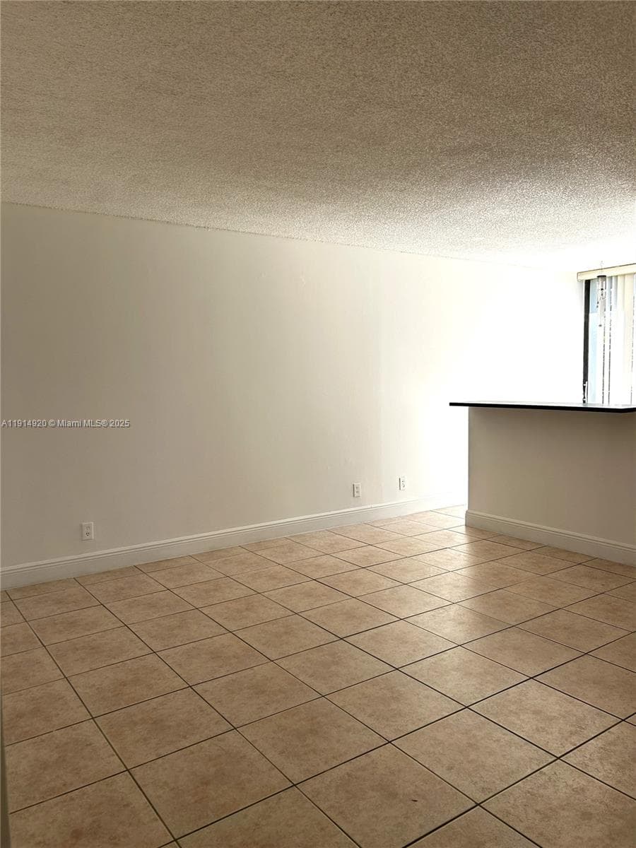 PLAZA OF AMERICAS CONDO P · #511 in Sunny Isles Beach - Photo 12