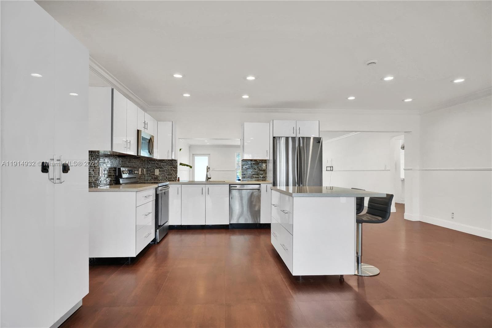 4721 W Park Rd #. photo 7