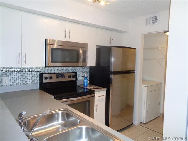 HOLLYWOOD PARC CONDOMINIU · #21-5 in Hollywood - Photo 2