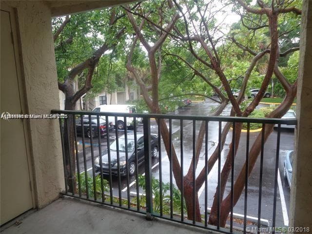HOLLYWOOD PARC CONDOMINIU · #21-5 in Hollywood - Photo 7
