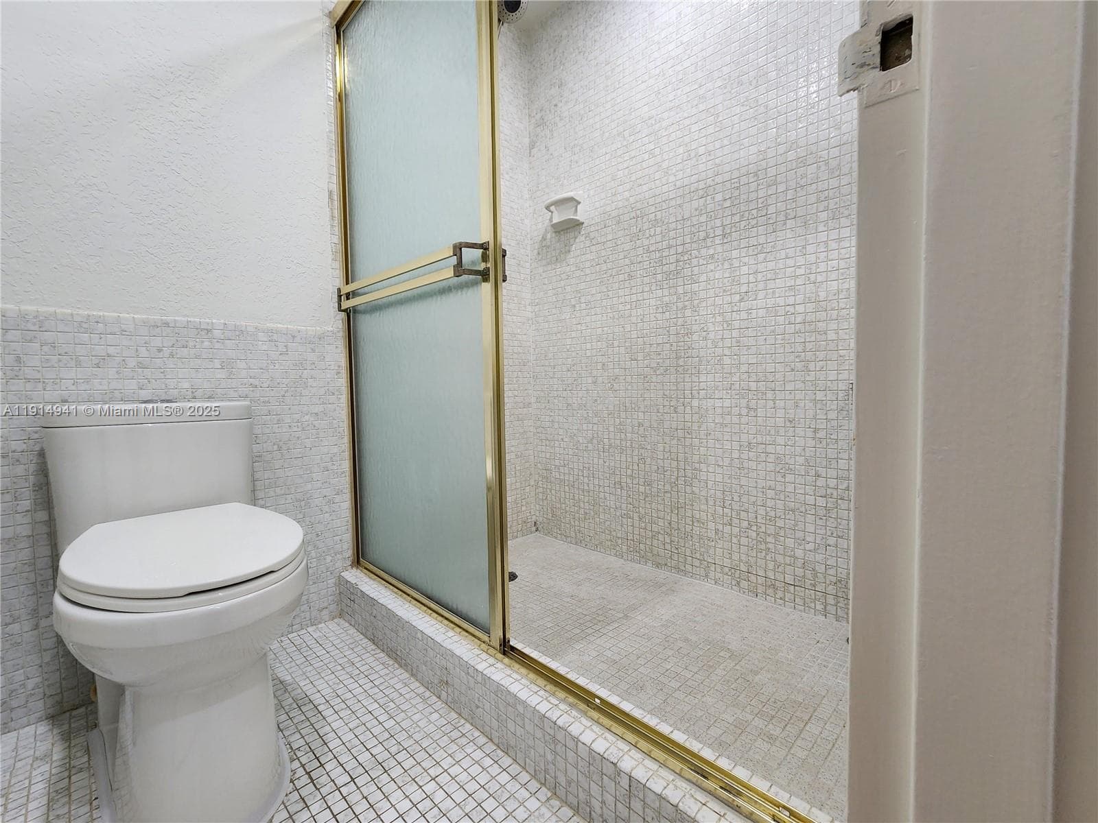 Alexander Towers · #1202 in Hollywood - Photo 21