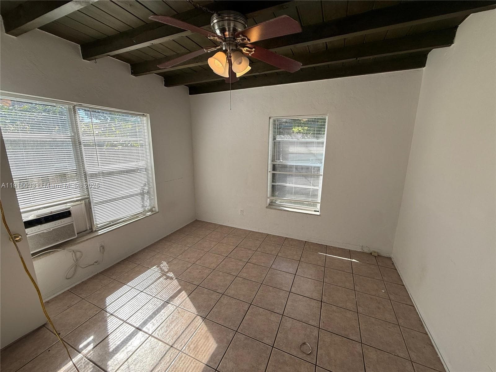 5820 Arthur St #back photo 9