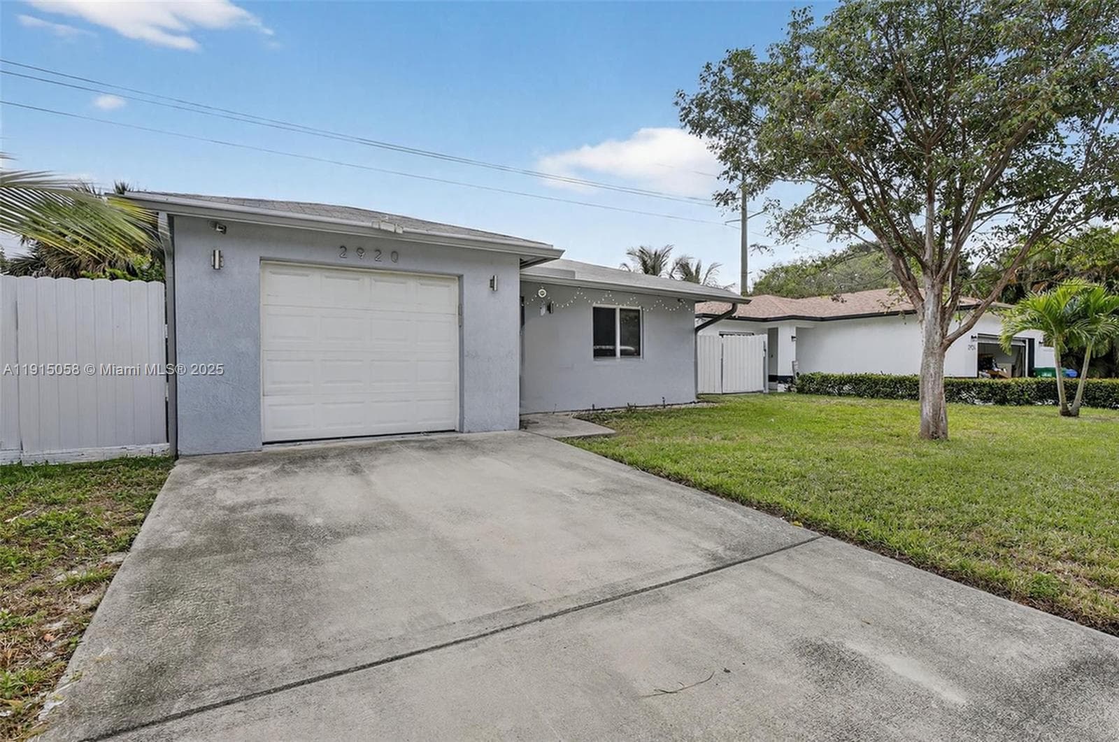 2920 NW 9th Pl photo 19
