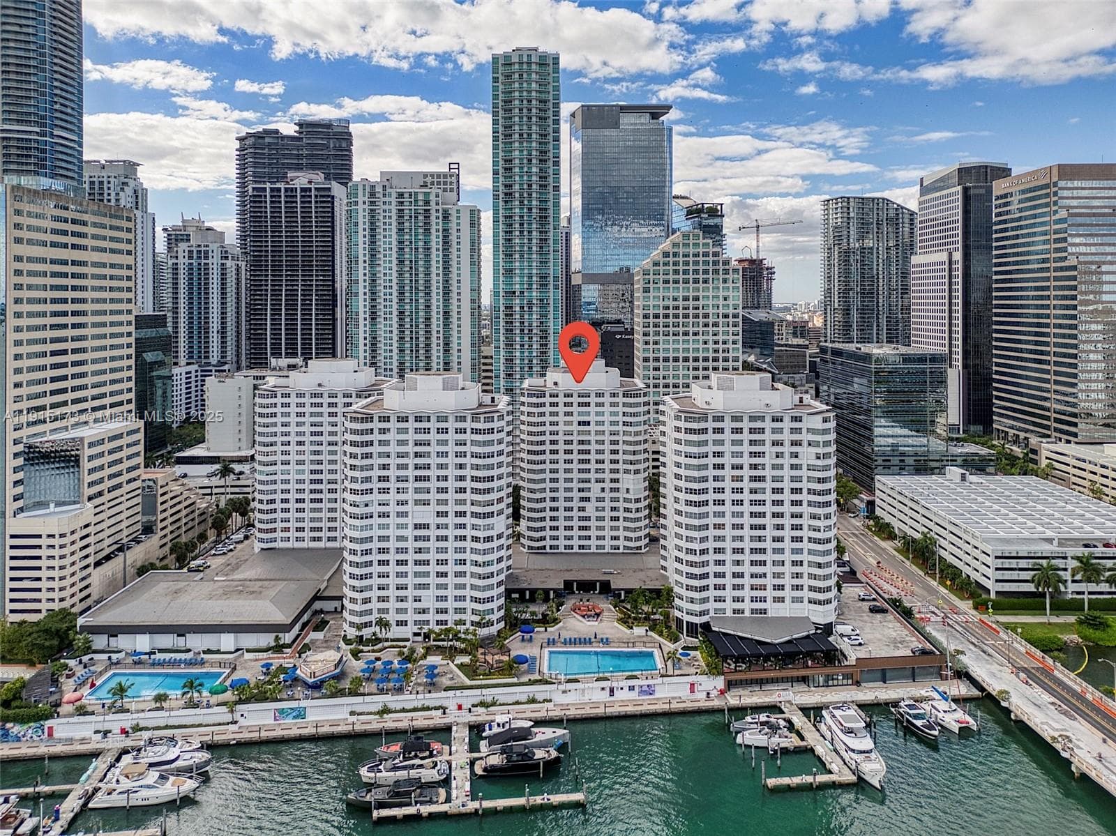 Four Ambassadors · #1942 in Miami - Photo 29