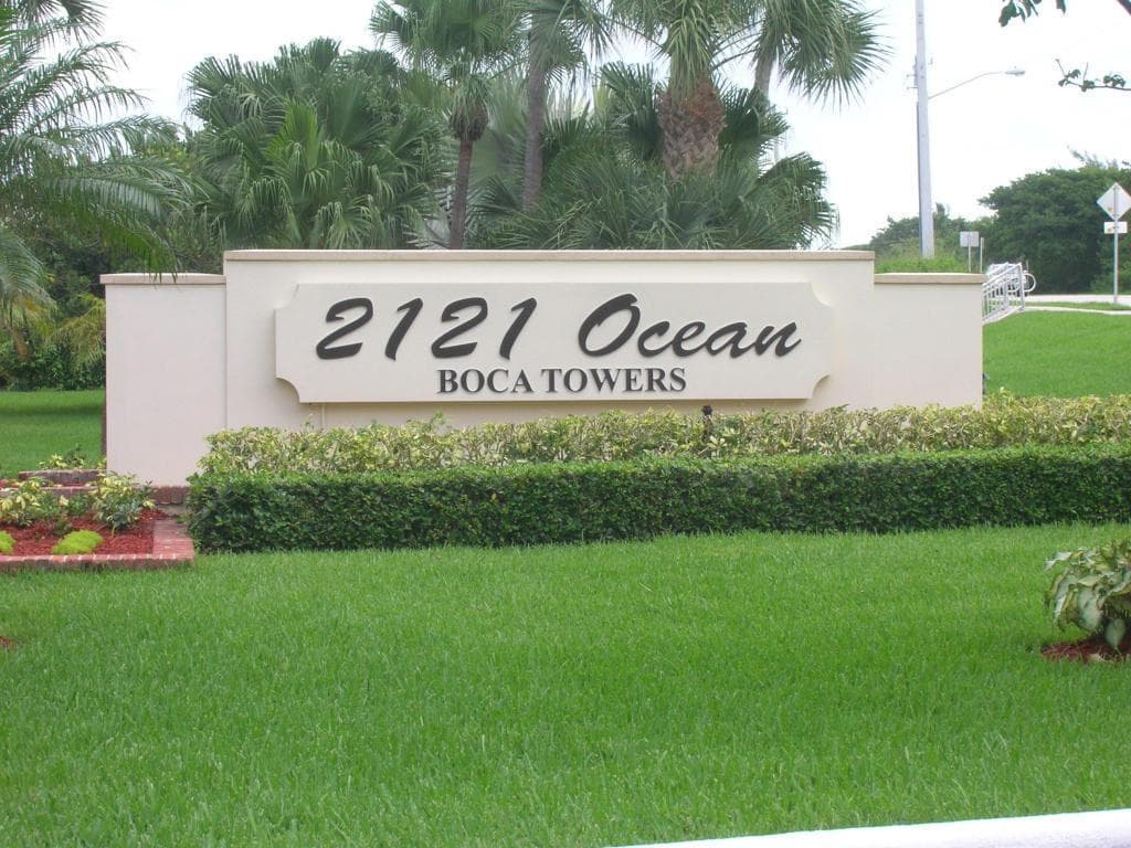 BOCA TOWERS