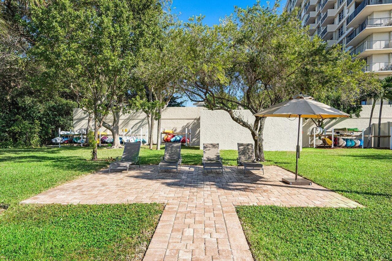PICNIC AREA
