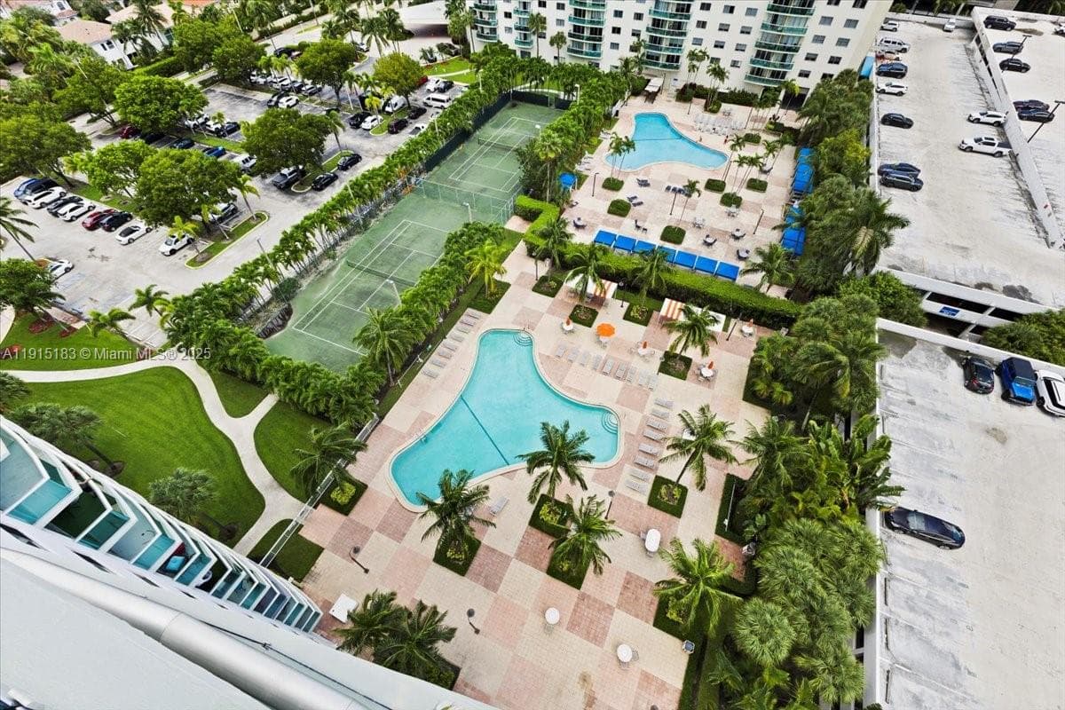 OCEANVIEW BUILDING B COND · #1602 in Sunny Isles Beach - Photo 3