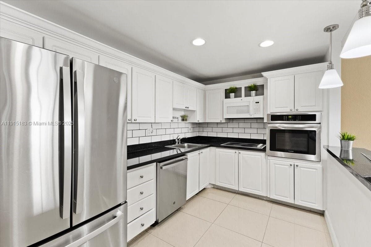 OCEANVIEW BUILDING B COND · #1602 in Sunny Isles Beach - Photo 9