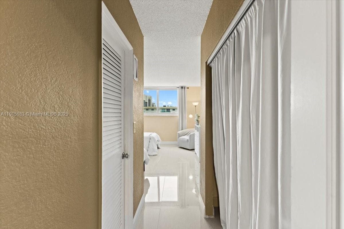 OCEANVIEW BUILDING B COND · #1602 in Sunny Isles Beach - Photo 18