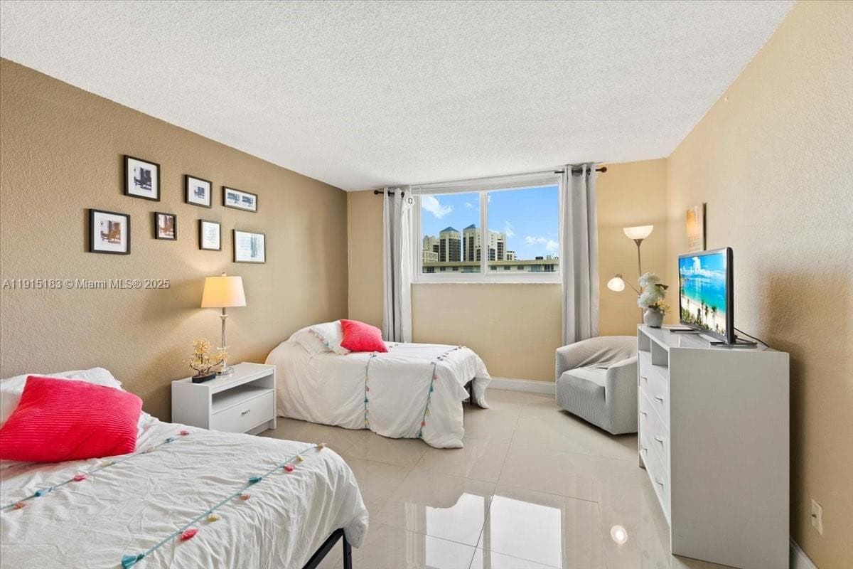 OCEANVIEW BUILDING B COND · #1602 in Sunny Isles Beach - Photo 19